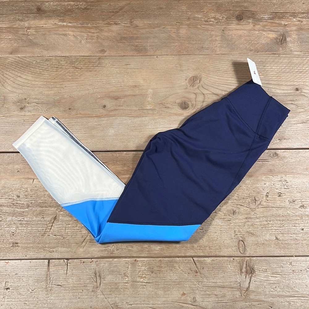 NWT- Fabletics Zone High Waisted 7/8 Legging -DEEP NAVY/MULTI (24”)- Brand New! - Picture 3 of 10